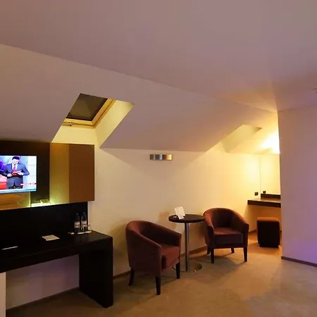 Lh Hotel&spa Hotel