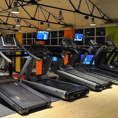 Lh Hotel&spa Otel 4*