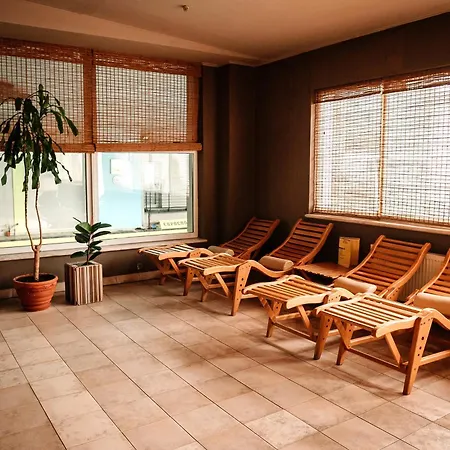 Lh Hotel&spa 호텔 4*