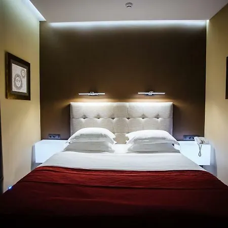 Lh Hotel&spa Hotel